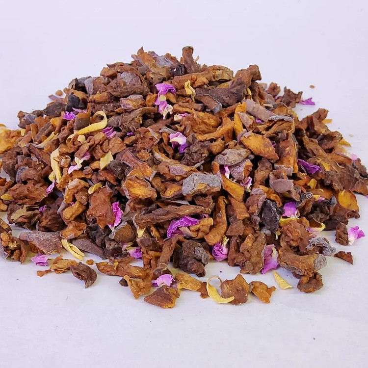 چای میوه ای 500 گرمی سیب و به گیاهینو حاوی ترکیب خوش طعم و عطر میوه به . سیب . گل های معطر - دمنوش میوه ای